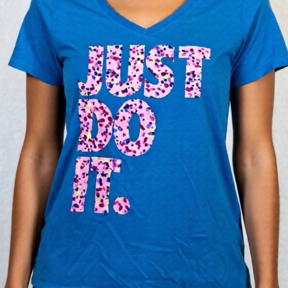 NIKE T-Shirt Womens Size Large Blue Just Do it Graphic Athletic Cut Athleisure D - Picture 1 of 9